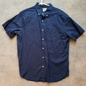 Old Navy Men’s Navy Shortsleeve shirt Size Large